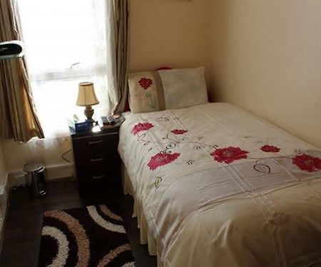 Julius Lodge Bexleyheath Room photo